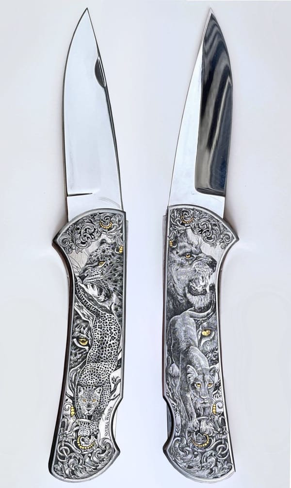 Klappmesser mit graviertem Griff, beide Seiten